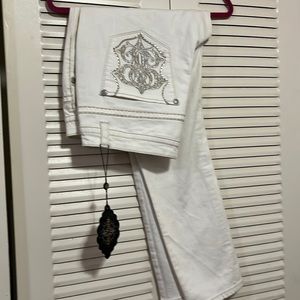 Ivory jeans with pockets